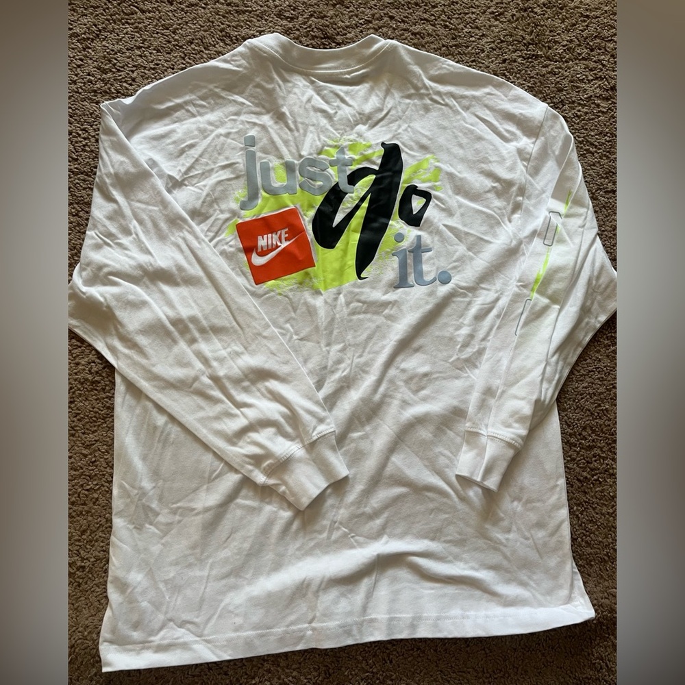 Nike Just Do It Long Sleeve